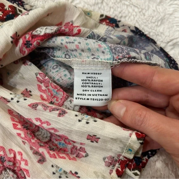 NWT Collective Concepts - Tobar Keyhole Front Top Boho Tribal Print XXL - Picture 9 of 11